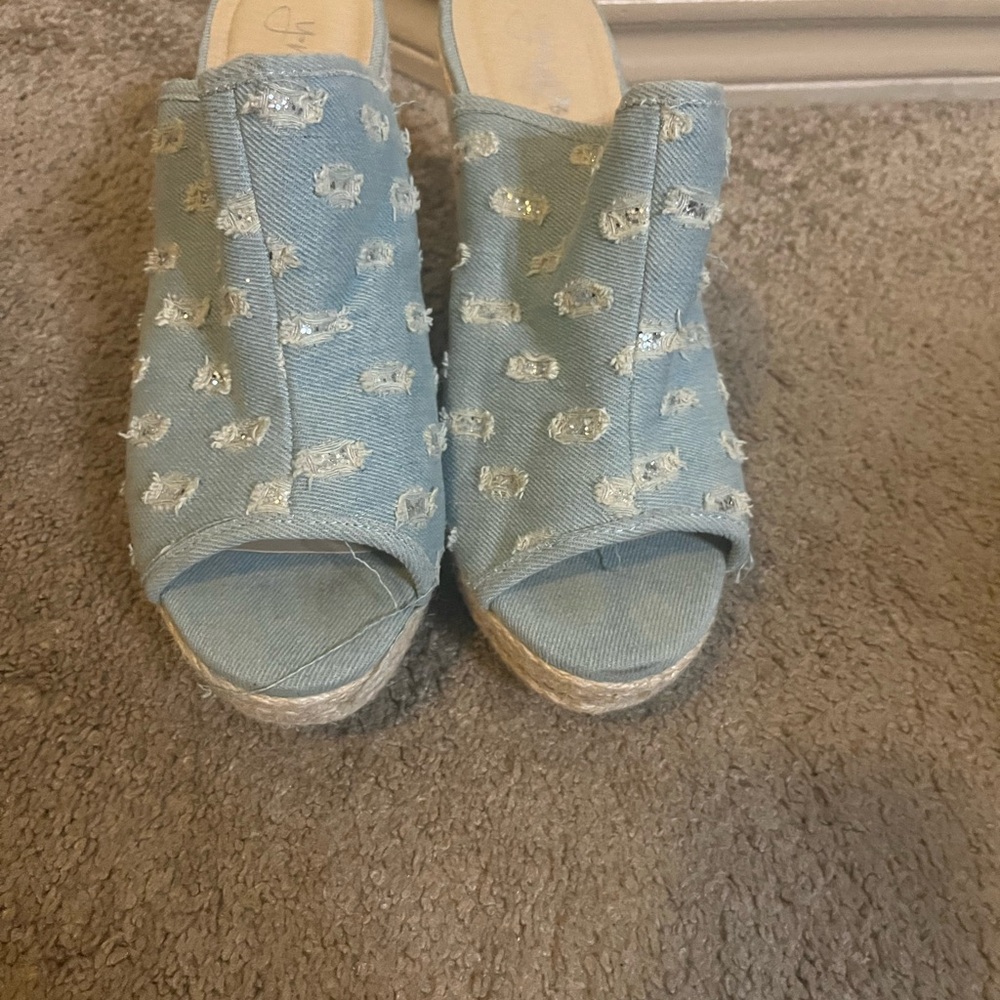 Dollcake Light Blue Textured Mules